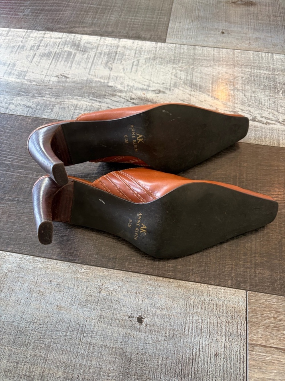 Anne Klein Leather Mule Heels Brown Square Toe Slip On Size 8.5 - Picture 4 of 8